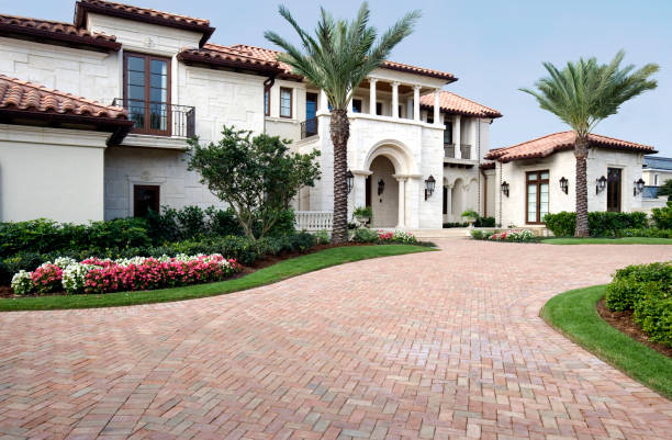 Best Commercial Driveway Paving in Sky Lake, FL